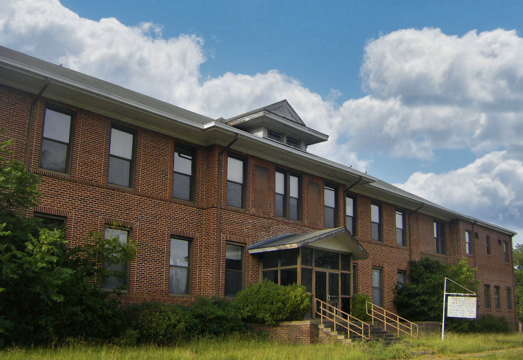Old Hospital, Fitzgerald | Vanishing Georgia: Photographs by Brian Brown
