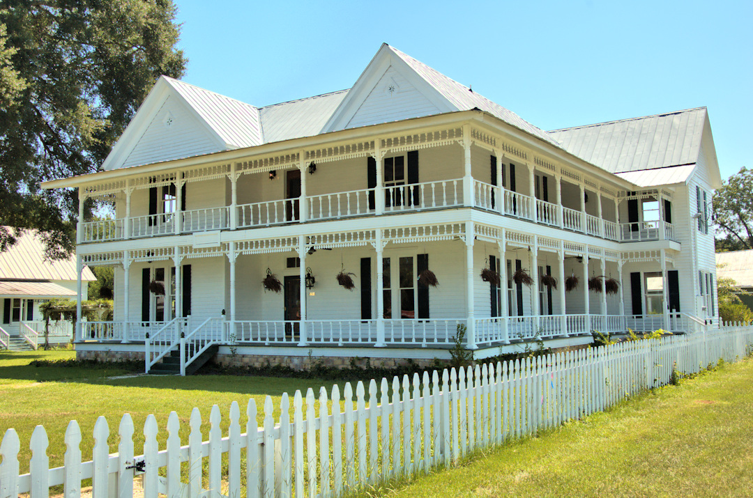 Willett Hotel, 1890s, Toomsboro Vanishing Photographs by