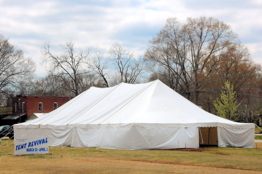 What is a Tent Revival: Unveiling Spiritual Gatherings